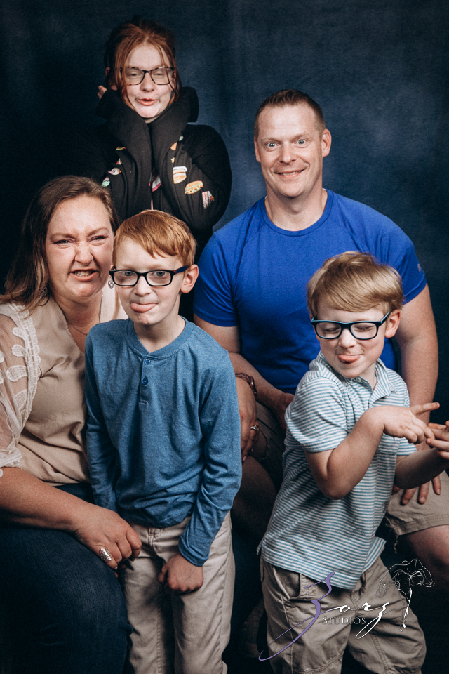 Mama’s Love Free Portraits 2023 | Zorz Studios