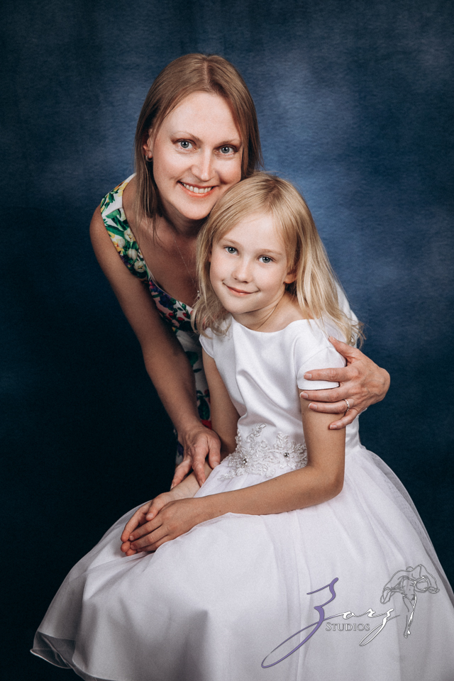 Mama’s Love Free Portraits 2023 | Zorz Studios