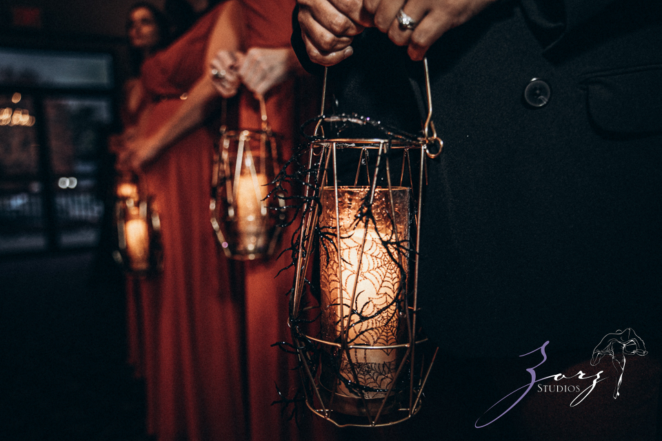 How to Create a Memorable Halloween Wedding: Spooky, Stylish, and Stirring | Zorz Studios