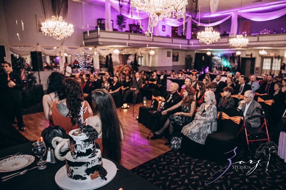 How to Create a Memorable Halloween Wedding: Spooky, Stylish, and Stirring | Zorz Studios