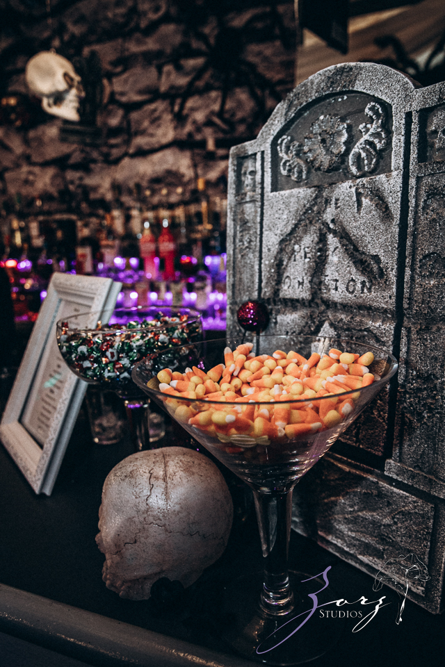 How to Create a Memorable Halloween Wedding: Spooky, Stylish, and Stirring | Zorz Studios