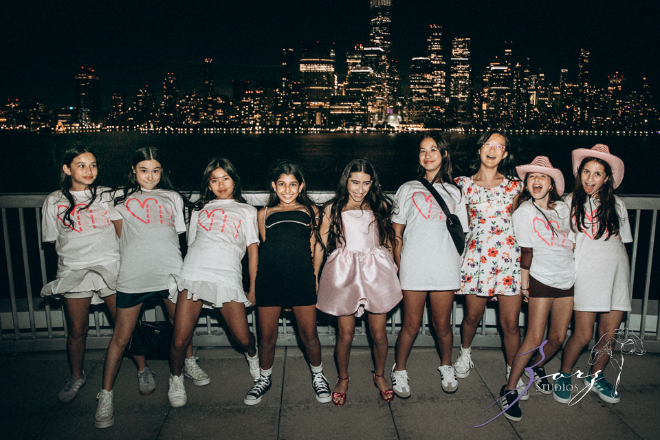 Kaylaganza: A Dazzling Bat Mitzvah at Hyatt Regency | Zorz Studios