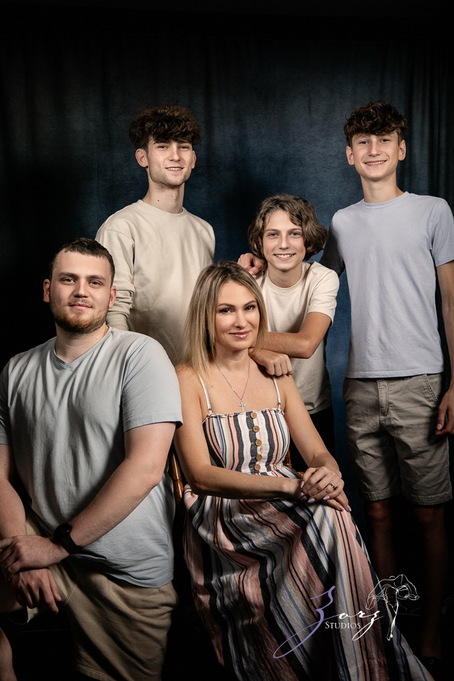 Free Mother’s Day Portraits: Mini Sessions with Zorz Studios | Zorz Studios