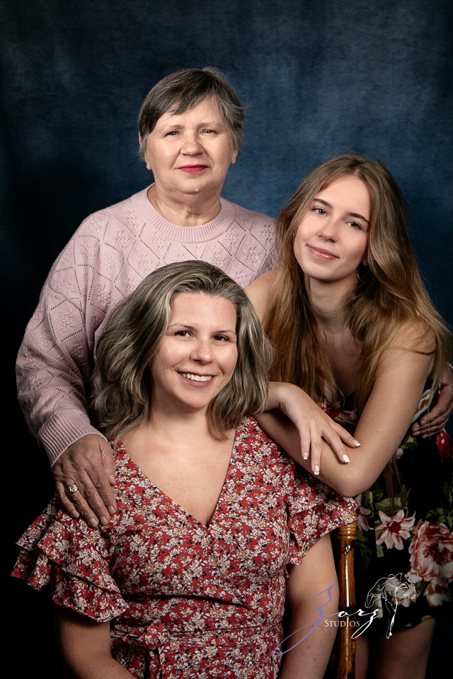 Free Mother’s Day Portraits: Mini Sessions with Zorz Studios | Zorz Studios