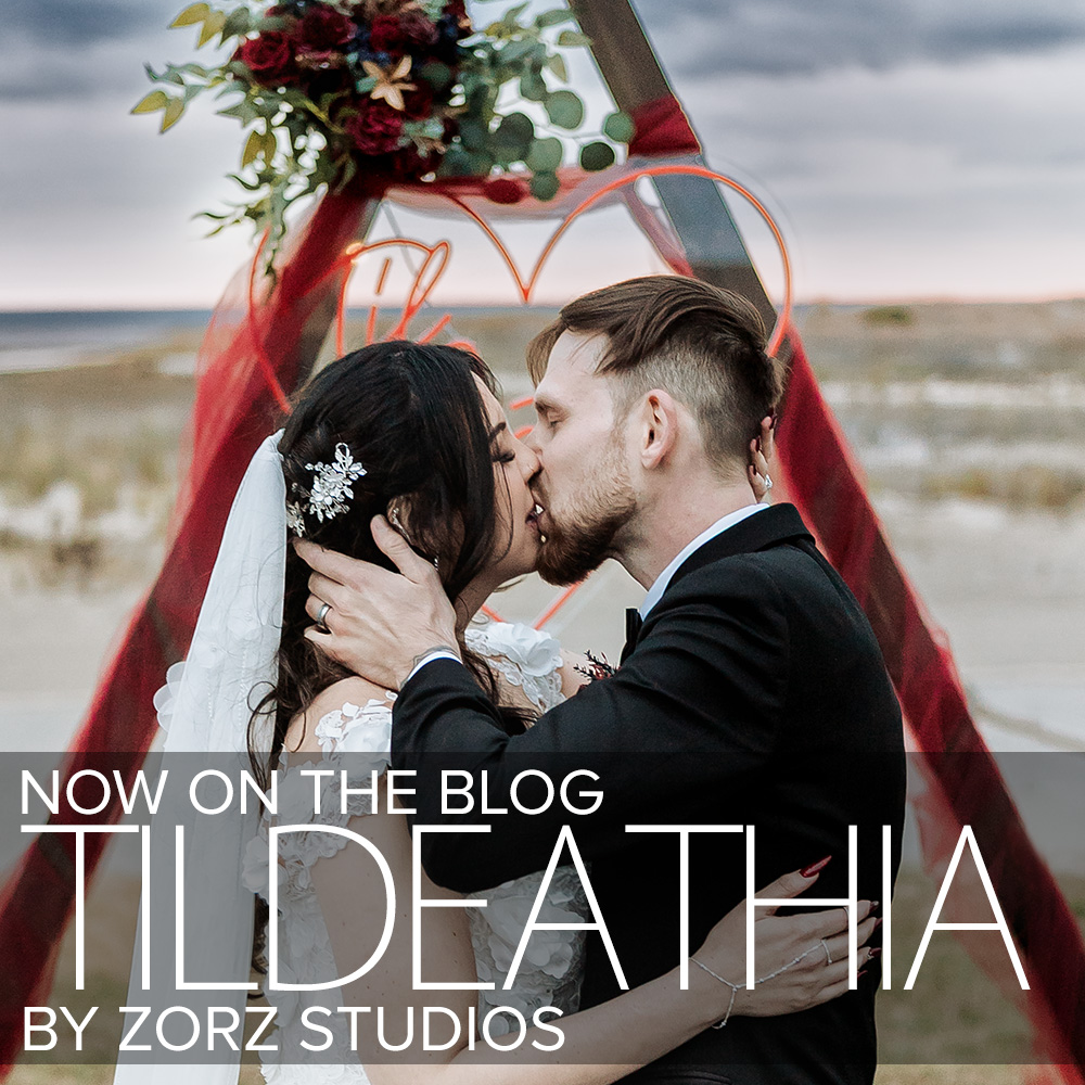 Tildeathia: A Darkly Romantic Gatsby on the Ocean Wedding | Zorz Studios